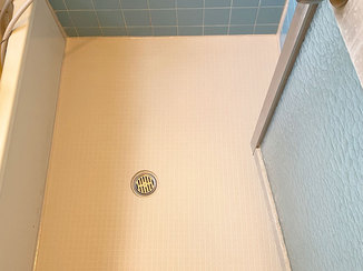 小工事 寒さをやわらげ、お掃除も簡単になった浴室の床